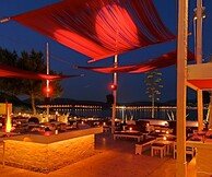 Opening για το Island