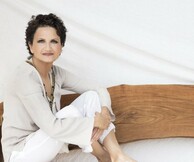 Αλκηστις Πρωτοψάλτη "Με τα χρώματα της Ελλάδας"