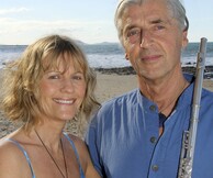 Terry Oldfield & Soraya