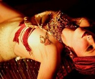 Fetish Vaudeville Show από τους καλλιτέχνες των Torture Garden