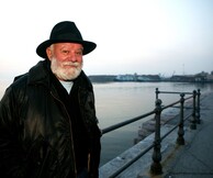 Όλα σε θυμίζουν