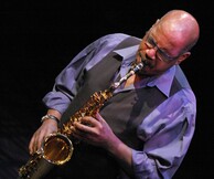 Σαξόφωνο βαρύ σαν ιστορία
