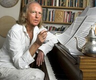 Πέθανε ο John Tavener