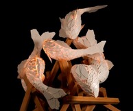 Τα φωτιστικά ψάρια του Frank Gehry στην Gagosian