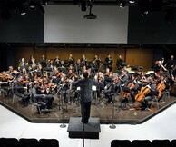 «Δάσκαλος και μαθητής»: Μια συναυλία της Φιλαρμόνιας Ορχήστρας στο Ίδρυμα Μιχάλης Κακογιάννης