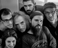 Ο Γιάννης Αγγελάκας έρχεται στο Block 33