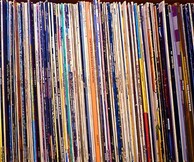 Οι πωλήσεις βινυλίου για πρώτη φορά ξεπερνούν τις ψηφιακές κυκλοφορίες