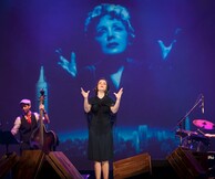 Piaf! The show: Η επιτυχημένη παράσταση με θέμα την ζωή της Edith Piaf επιστρέφει στην Ελλάδα