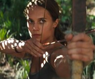 Στο πρώτο τρέιλερ του «Τomb Raider» η Αλίσια Βικάντερ συστήνεται ως Λάρα Κροφτ και αφήνει πολλές υποσχέσεις