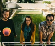 Άκουσε το νέο άλμπουμ των Microondas