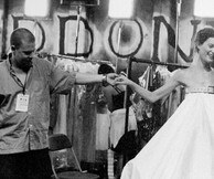 McQueen: To πορτραίτο ενός οραματιστή της μόδας.