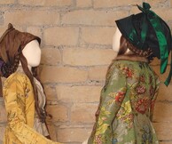 Αχνάρια Μεγαλοπρέπειας. Μια νέα ματιά στην παράδοση της Ελληνικής γυναικείας φορεσιάς