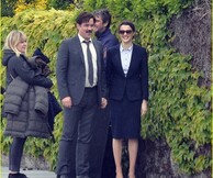 Ρέιτσελ Βάις και Κόλιν Φάρελ πιασμένοι χέρι χέρι!