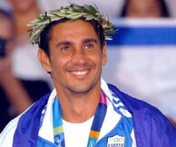Ο Νίκος Κακλαμανάκης συναντά το Θεατρόνιο