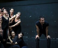 Οι πρώτες φωτογραφίες από τις πρόβες του Δημήτρη Παπαϊωάννου στο Tanztheater Wuppertal Pina Bausch