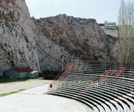 Έρχεται το Φεστιβάλ «στη σκιά των βράχων» 2017