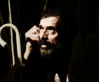 Ο «Ζητιάνος» του Καρκαβίτσα επιστρέφει για περιορισμένο αριθμό παραστάσεων