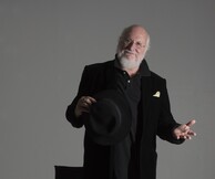 Ο Σαββόπουλος αφηγείται το συναρπαστικό παραμύθι του Σιδερόγιαννου