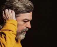 Ο Δημήτρης Παπαδημητρίου εμπνέεται από τους πίνακες επτά σπουδαίων ζωγράφων
