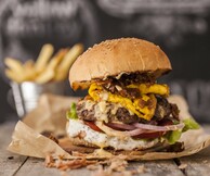 Street food party ετοιμάζει το πρώτο Pax της Αθήνας