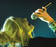 Νατάσα Μποφίλιου, στο Μetropolis Live Stage