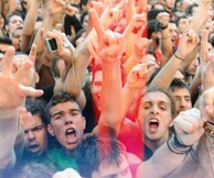 Ροκ εν Ρολ μάθημα - στο Rockwave Festival