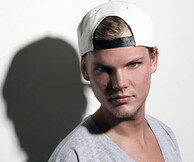 Ο Avicii κυκλοφορεί το πρώτο του ολοκληρωμένο άλμπουμ