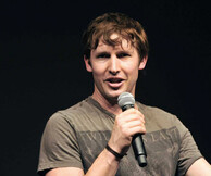 Ο Τζέιμς Μπλαντ έστειλε το νέο του τραγούδι σε εκατομμύρια ανθρώπους που δεν του το ζήτησαν