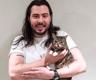 O Andrew W.K. και η Lil Bub