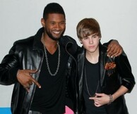 O Usher υπερασπίζεται τον Justin Bieber