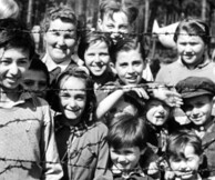 «Θα πέσει η νύχτα»: Το συγκλονιστικό ντοκουμέντο για το Ολοκαύτωμα σε δωρεάν online προβολή