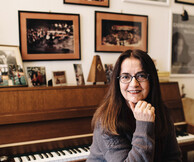 Αναβολή της εκδήλωσης «Συνάντηση με Μουσικούς στο Cafe του Ιανού» με την Ελένη Καραΐνδρου