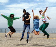 "Θέλω Να Ζω": Ακούστε το νέο τραγούδι των MIKRO