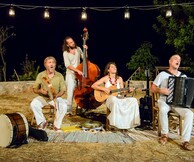 Μεγάλη συναυλία για τους πρόσφυγες στο Λιμάνι του Πειραιά