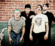Οι Red Hot Chili Peppers μόλις κυκλοφόρησαν νέο κομμάτι