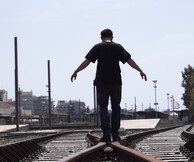 Το βραβευμένο Village Potemkin για δύο προβολές στην Αθήνα