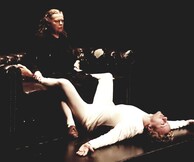 Αποκλειστικές backstage φωτογραφίες από την νέα παράσταση της Ιόλης Ανδρεάδη