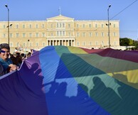 Στα χρώματα του Pride για πρώτη φορά η Βουλή