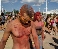 Colour Day Festival 2018: Μουτζουρωθήκαμε στο πιο πολύχρωμο πάρτι της Αθήνας (ΕΙΚΟΝΕΣ)