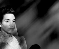 Julia Phillips | Γη που χάνεται