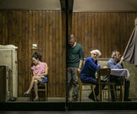 Οι φωτογραφίες από την παράσταση του ΠΡΟΜΗΘΕΑ του Νίκου Καραθάνου στη Στέγη λίγο πριν την πρεμιέρα