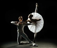 Jewels: Η γοητευτική τρίπρακτη χορογραφία του George Balanchine στο Μέγαρο