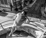 Χορείες Χώρων του Georges Perec σε σκηνοθεσία Αλεξάνδρας Καζάζου στο Θέατρο Ροές