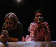 «Hyperspace ή αλλιώς…» από τη b.p.m theater group στο Studio Μαυρομιχάλη