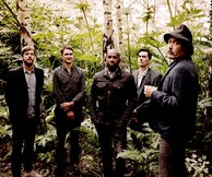 Tindersticks with orchestra and guests | Δύο βραδιές ευφορικής μουσικής στο Μέγαρο Μουσικής Αθηνών