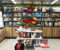 Bazaar βιβλίου από τις Εκδόσεις Καπόν