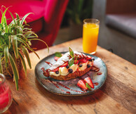 Dot bistro