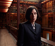 Η Donna Tartt στις εκδόσεις Διόπτρα