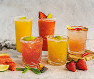 Margarita MAYnia στα TGI FRIDAYS™ 