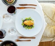 Οι γεύσεις και τα αρώματα της Ελλάδας έχουν τον πρώτο λόγο στο ανανεωμένο μενού του Art Lounge Rooftop στο NEW Hotel